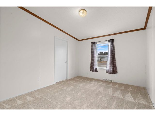 3324 Coyote Ln, Evans, CO 80620