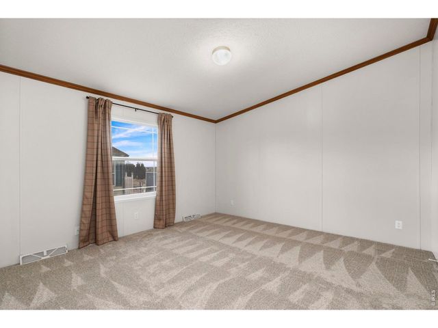 3324 Coyote Ln, Evans, CO 80620