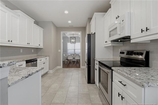 5142 Paul Peel Place, Hope Mills, NC 28348