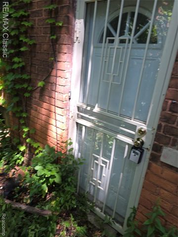 14834 Mark Twain Street, Detroit, MI 48227