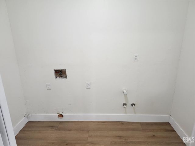 609 Dover Street, Delano, CA 93215