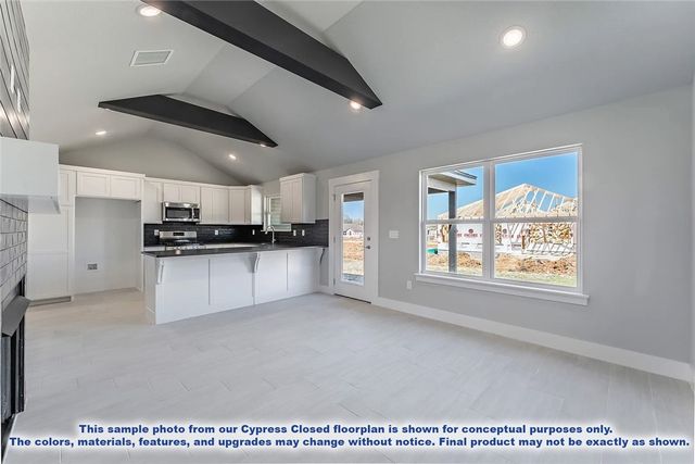 1028 Marquis Avenue, Lowell, AR 72745