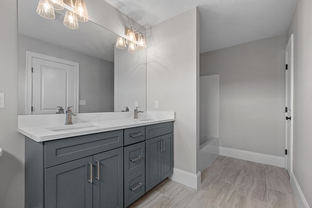 22 Pleasant C, Mansfield, MA 02048