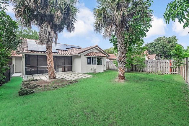 3033 NW 95th Avenue, Coral Springs, FL 33065