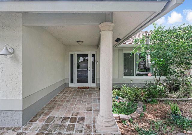 3033 NW 95th Avenue, Coral Springs, FL 33065