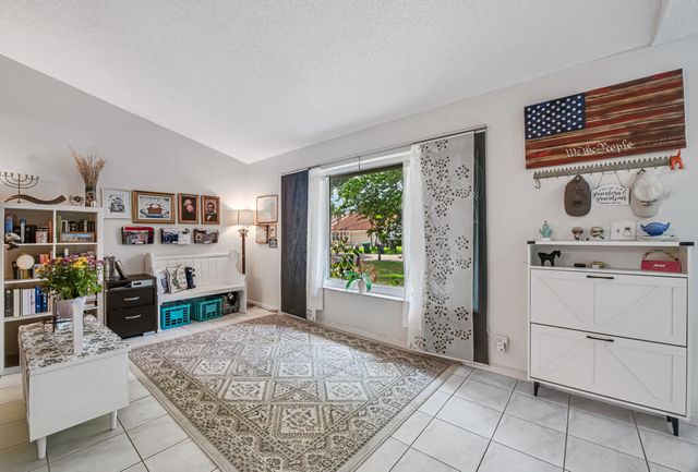 3033 NW 95th Avenue, Coral Springs, FL 33065