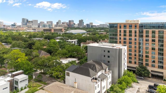 2406 Tangley 300, Houston, TX 77005