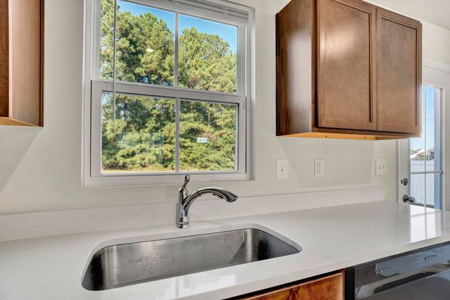 886 Cranbrook Drive, Woodruff, SC 29388