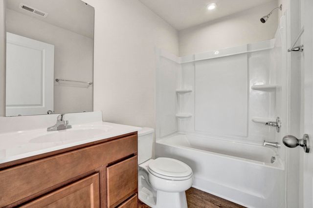 886 Cranbrook Drive, Woodruff, SC 29388