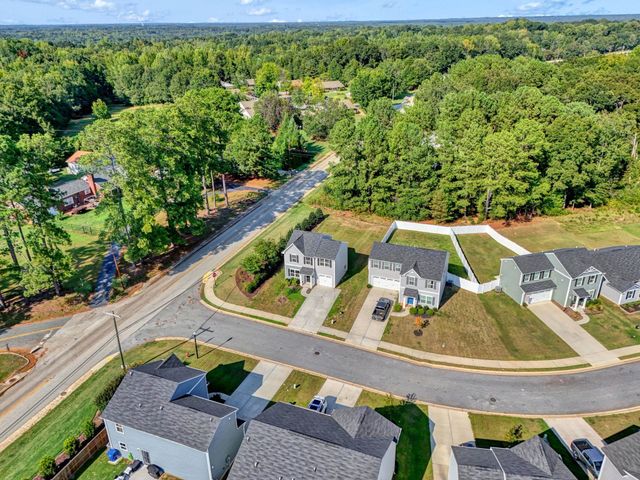 886 Cranbrook Drive, Woodruff, SC 29388