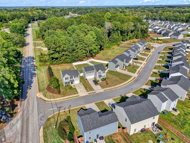 886 Cranbrook Drive, Woodruff, SC 29388