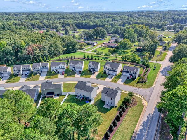 886 Cranbrook Drive, Woodruff, SC 29388