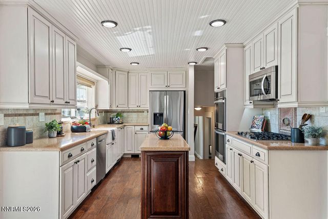 1205 Rhodes Road, Reno, NV 89521