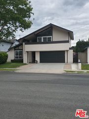 14662 Danberry Circle, Tustin, CA 92780
