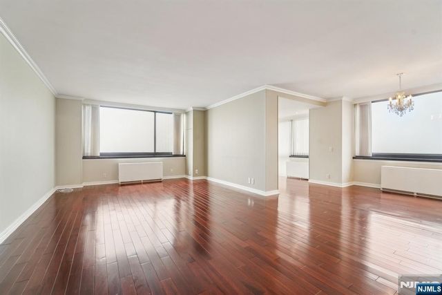 200 Old Palisade Road 7G, Fort Lee, NJ 07024