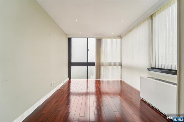 200 Old Palisade Road 7G, Fort Lee, NJ 07024
