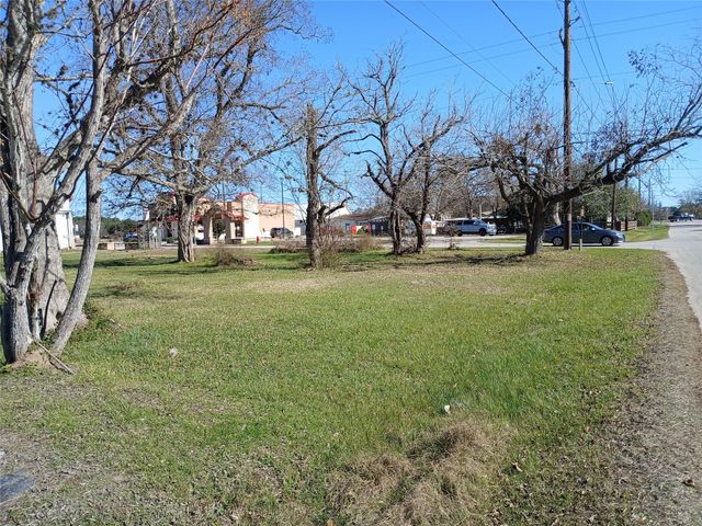 0 Commerce, Magnolia, TX 77355