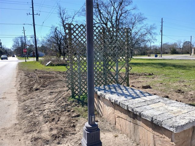 0 Commerce, Magnolia, TX 77355