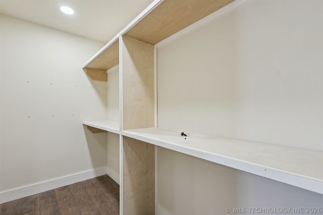 2000 N Everly Drive, Tahlequah, OK 74464