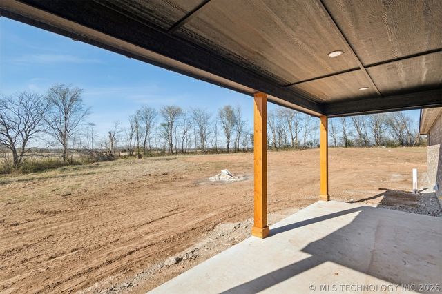 2000 N Everly Drive, Tahlequah, OK 74464