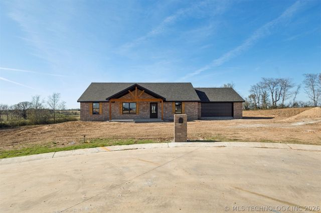 2000 N Everly Drive, Tahlequah, OK 74464