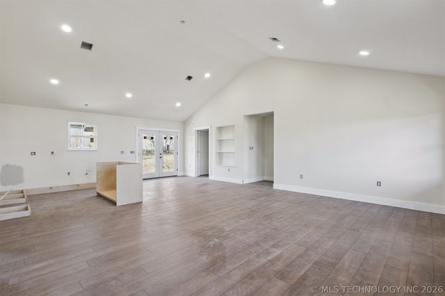 2000 N Everly Drive, Tahlequah, OK 74464