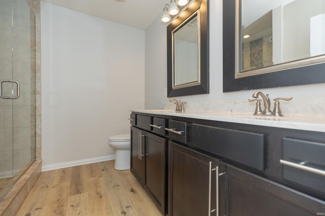 5919 Brookstone Drive, Newburgh, IN 47630