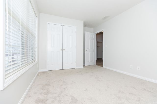 5919 Brookstone Drive, Newburgh, IN 47630