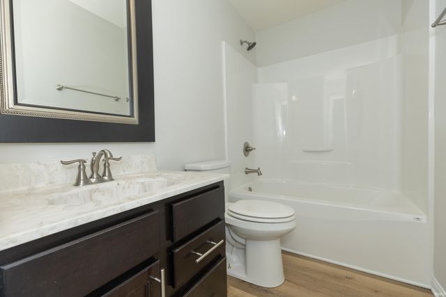 5919 Brookstone Drive, Newburgh, IN 47630