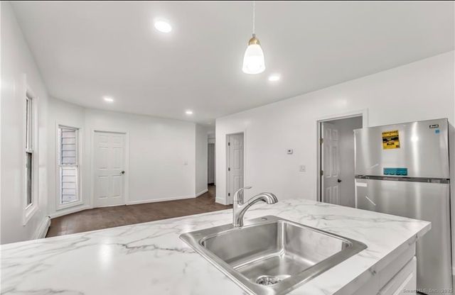 74 Carleton Avenue, Bridgeport, CT 06604