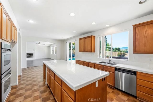 3548 Tournament Drive, Palmdale, CA 93551