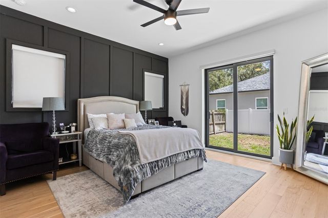 3306 W VAN BUREN DRIVE, Tampa, FL 33611