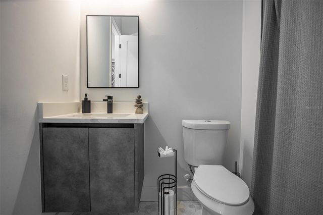 3306 W VAN BUREN DRIVE, Tampa, FL 33611