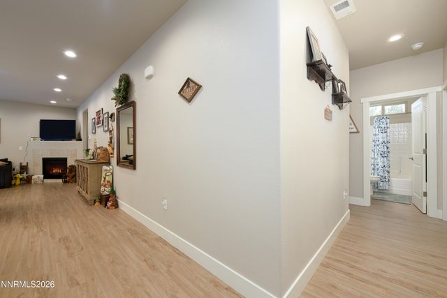 739 E Cottage Loop, Gardnerville, NV 89460