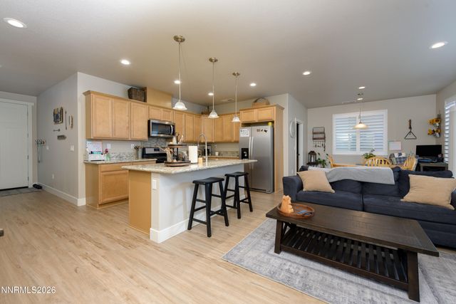 739 E Cottage Loop, Gardnerville, NV 89460