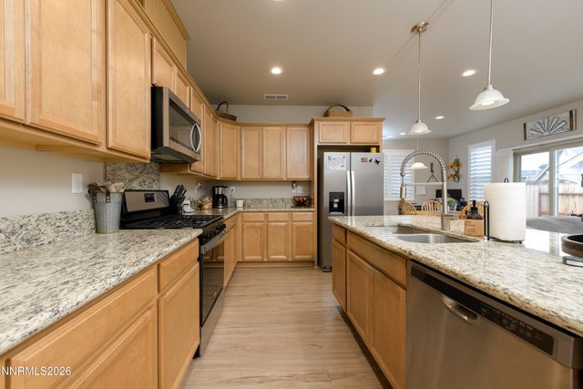 739 E Cottage Loop, Gardnerville, NV 89460