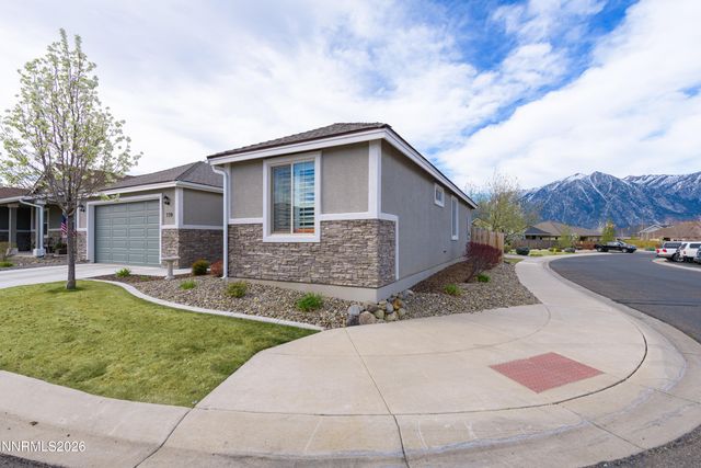 739 E Cottage Loop, Gardnerville, NV 89460