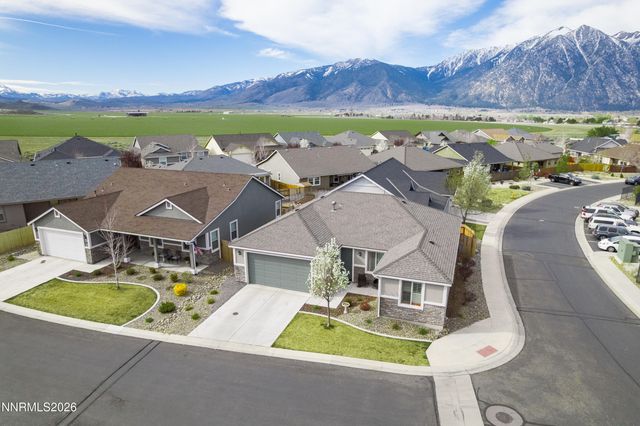 739 E Cottage Loop, Gardnerville, NV 89460