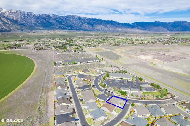 739 E Cottage Loop, Gardnerville, NV 89460