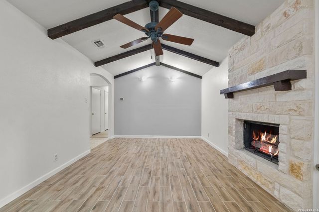 8327 Lou Gehrig St, San Antonio, TX 78240