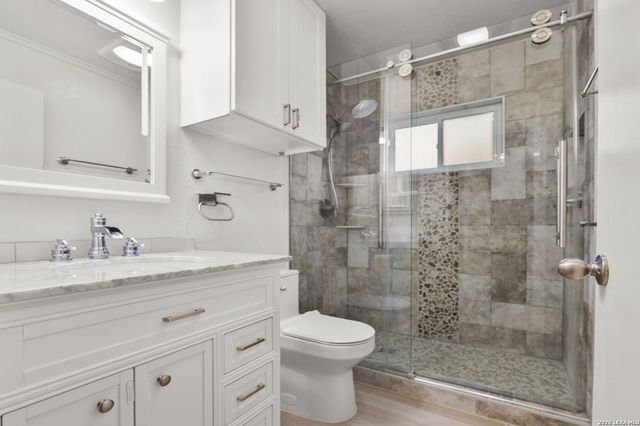 8327 Lou Gehrig St, San Antonio, TX 78240