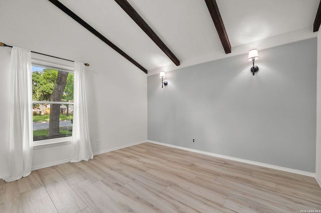8327 Lou Gehrig St, San Antonio, TX 78240