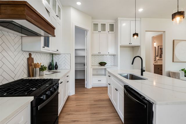 7318 Concord Avenue, Dallas, TX 75235