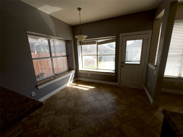 3613 COTTON CREEK Lane, Fort Worth, TX 76123