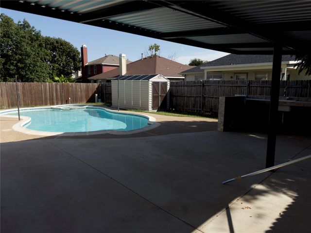 3613 COTTON CREEK Lane, Fort Worth, TX 76123