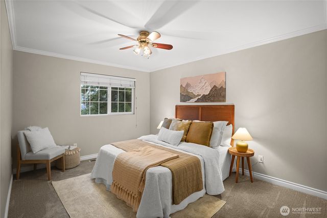 1608 37th Street NW, Gig Harbor, WA 98335