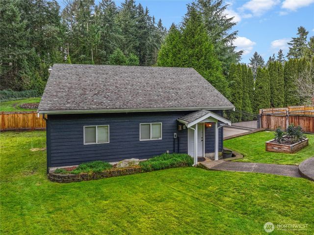 1608 37th Street NW, Gig Harbor, WA 98335