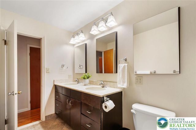 3320 Lincoln Avenue, Salisbury Twp, PA 18103