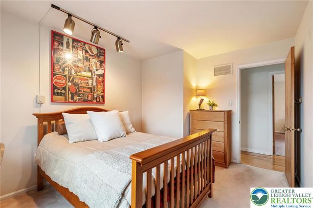 3320 Lincoln Avenue, Salisbury Twp, PA 18103