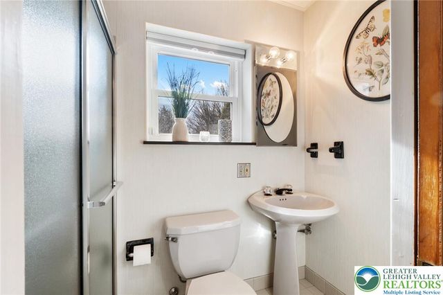 3320 Lincoln Avenue, Salisbury Twp, PA 18103